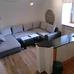 דירה Garten- & Loggia-appartement Herrenhaus