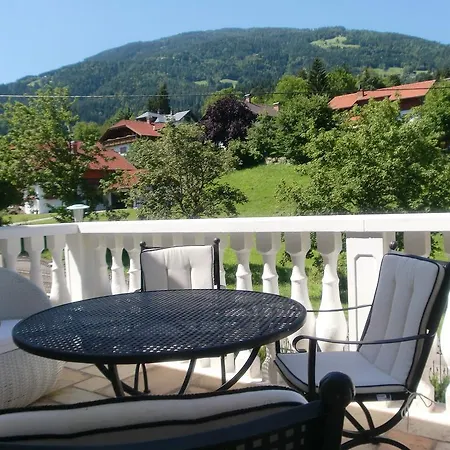 Garten- & Loggia-appartement Herrenhaus 公寓