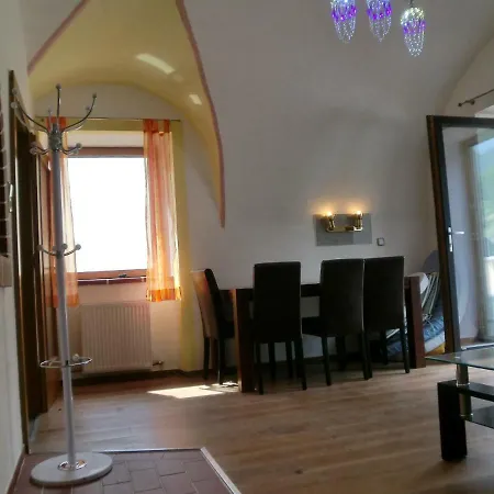 Garten- & Loggia-appartement Herrenhaus *