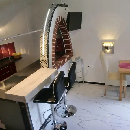 Garten- & Loggia-appartement Herrenhaus * Dellach im Drautal