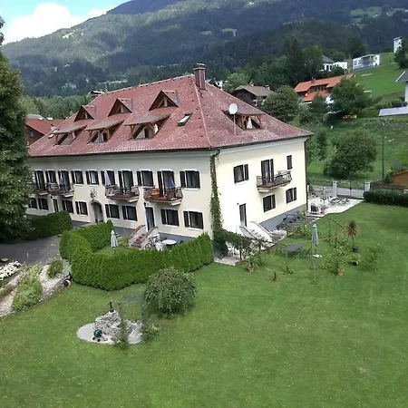 Apartamento Garten- & Loggia-appartement Herrenhaus