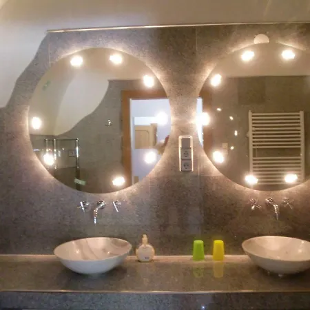 Garten- & Loggia-appartement Herrenhaus شقة