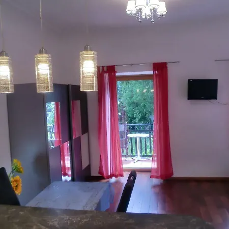 Garten- & Loggia-appartement Herrenhaus *