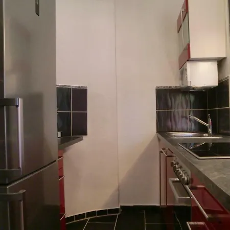 شقة Garten- & Loggia-appartement Herrenhaus Dellach im Drautal