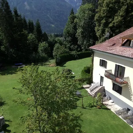Apartment Garten- & Loggia-appartement Herrenhaus