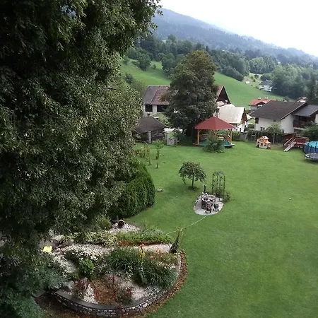 Garten- & Loggia-appartement Herrenhaus * Dellach im Drautal