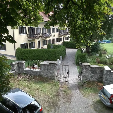 公寓 Garten- & Loggia-appartement Herrenhaus Dellach im Drautal