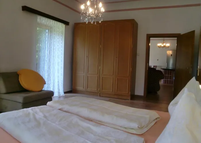 דירה Garten- & Loggia-appartement Herrenhaus