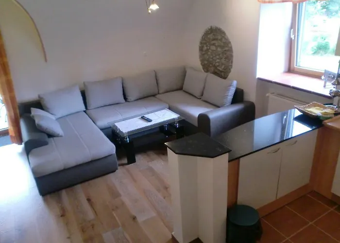 דירה Garten- & Loggia-appartement Herrenhaus