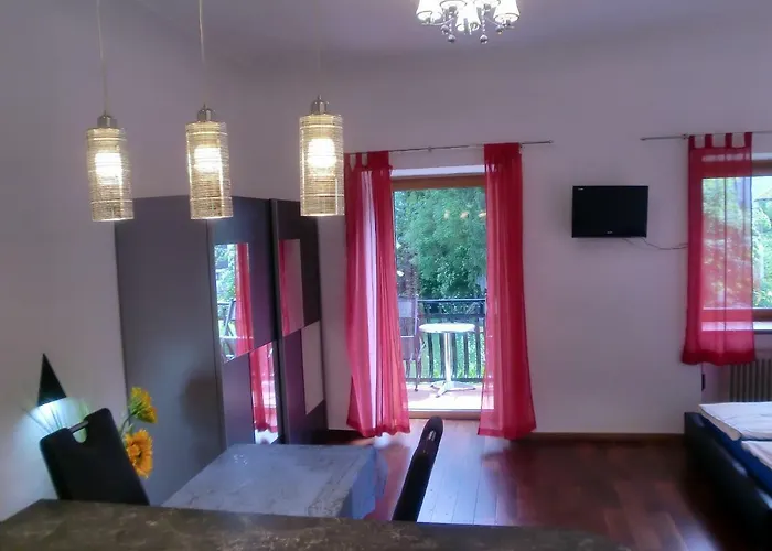 Garten- & Loggia-appartement Herrenhaus *