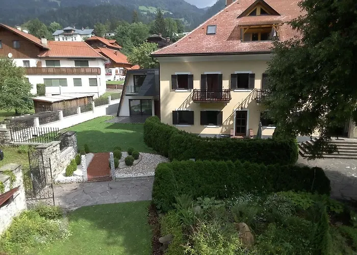 Garten- & Loggia-appartement Herrenhaus *